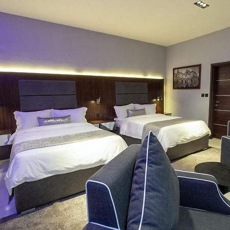 Bon Hotel Tripod Owerri Extérieur photo