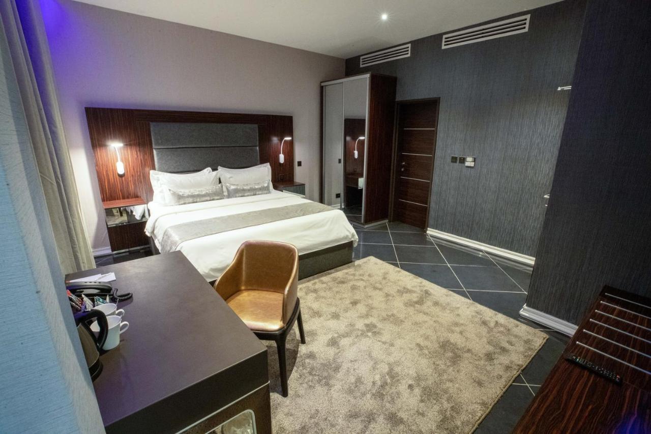Bon Hotel Tripod Owerri Extérieur photo