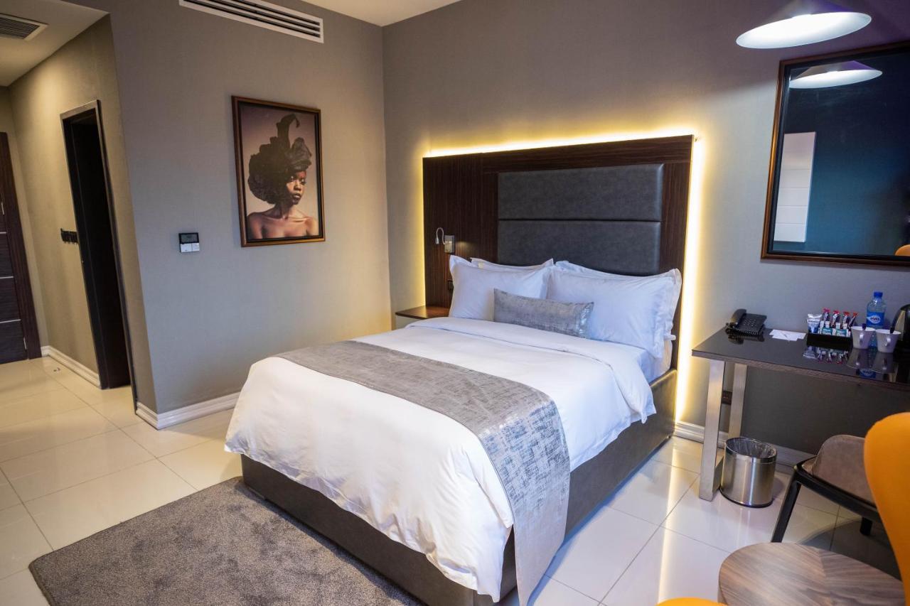 Bon Hotel Tripod Owerri Extérieur photo